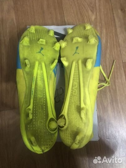Футбольные бутсы puma evoSpeed