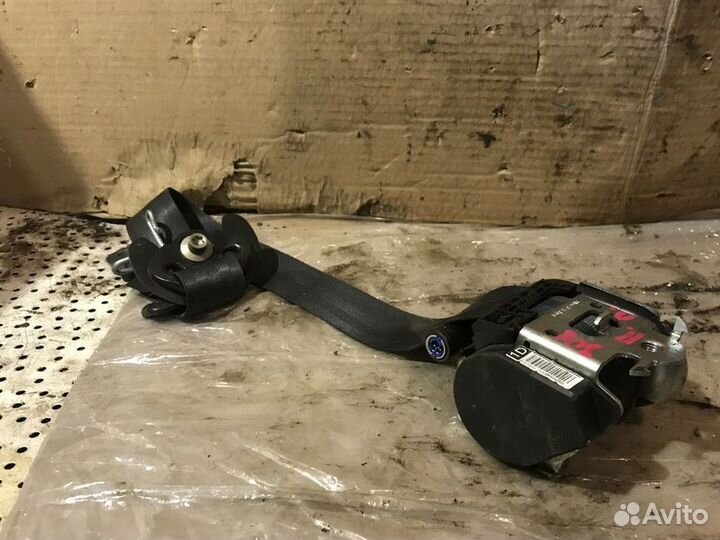 Ремень безопасности Peugeot 308 1.6 ep6