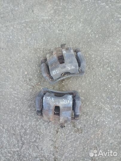 Суппорт передний правый KIA RIO X-line 2020г