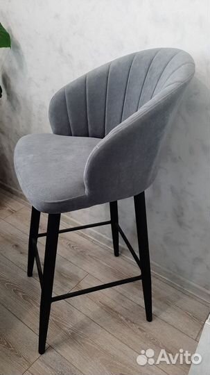 Барные стулья