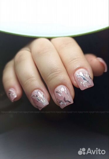 Наращивание ногтей