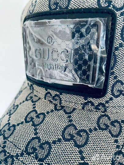 Кепки новые