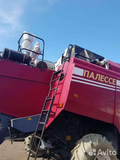 Комбайн Гомсельмаш КЗС-10К (Палессе GS10), 2013