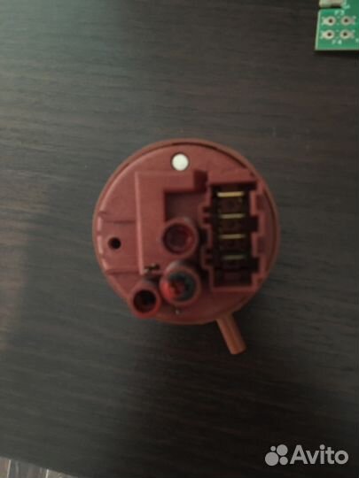 Датчик уровня воды стиральной машины (прессостат)