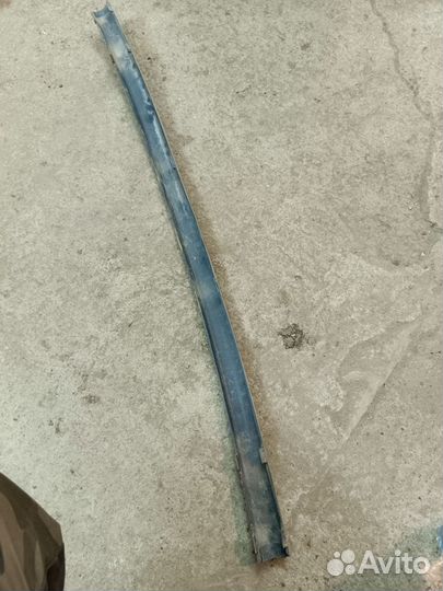 Молдинг заднего бампера