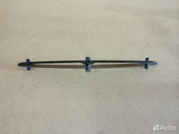 Усилитель бампера Mercedes w220