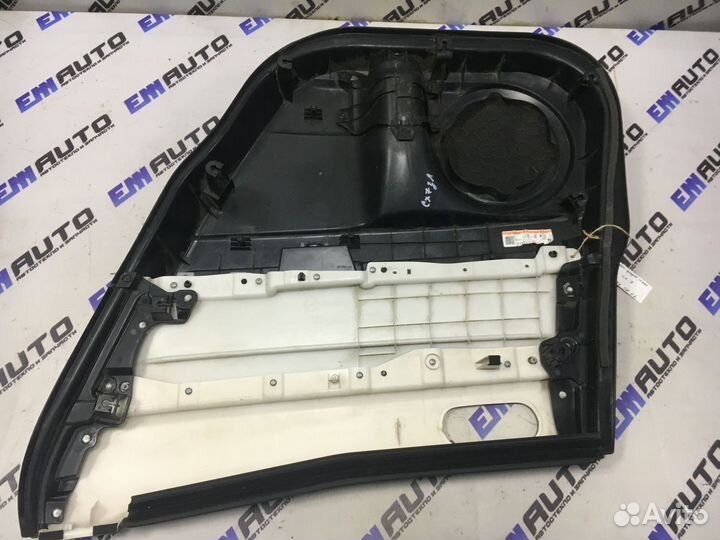 Обшивка двери задней левой Мазда сх7