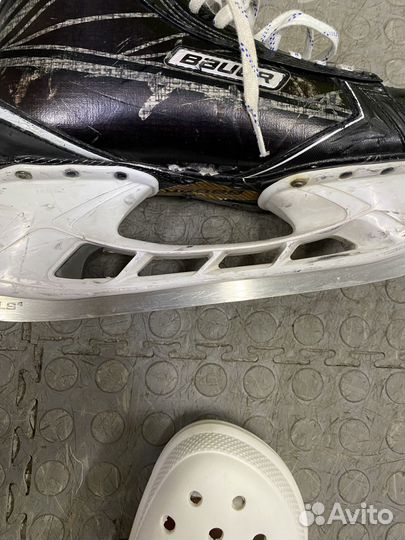 Коньки bauer supreme 1s