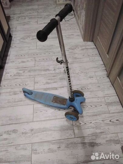 Самокат детский трехколесный бу