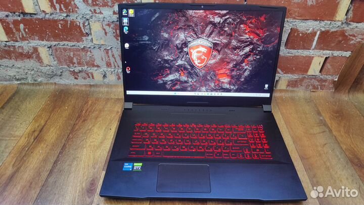 MSI Katana GF76 (17.3