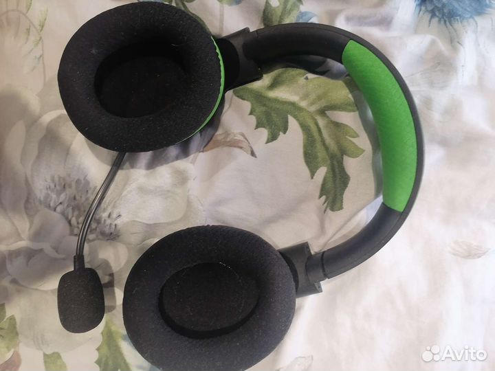 Продам Наушники