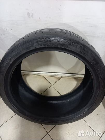 Michelin Pilot Sport 275/35 R20 и 245/40 R20 102Y