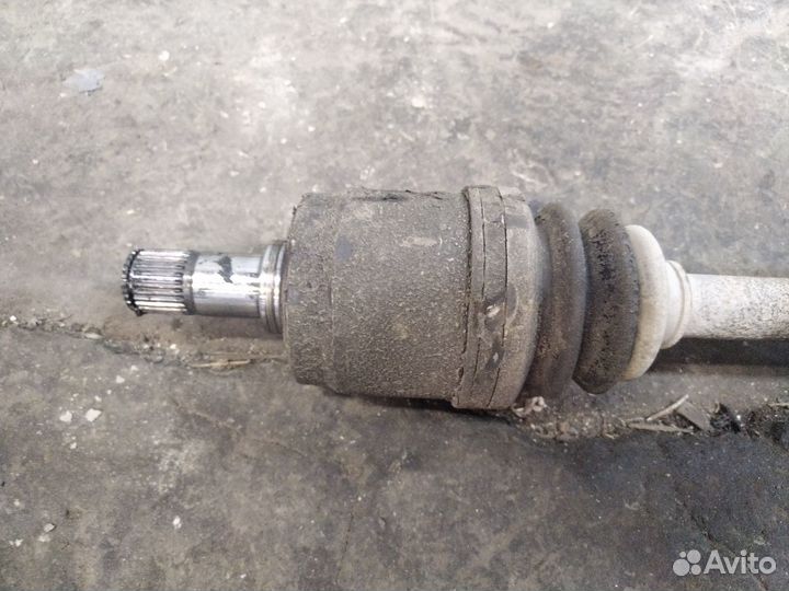 Привод правый Honda Accord CH6 F18B2 2001