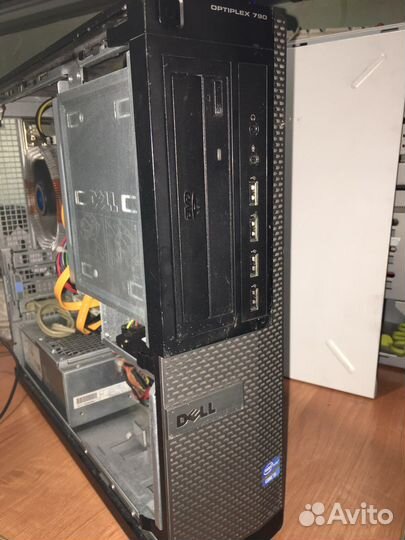 Core i3/SSD/8gb озу/DVD