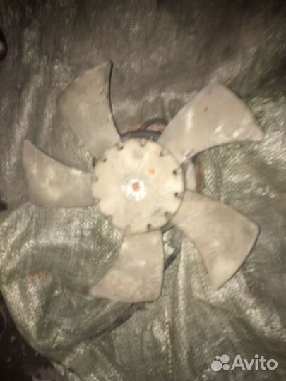 Вентилятор охлаждения Nissan Cefiro A33