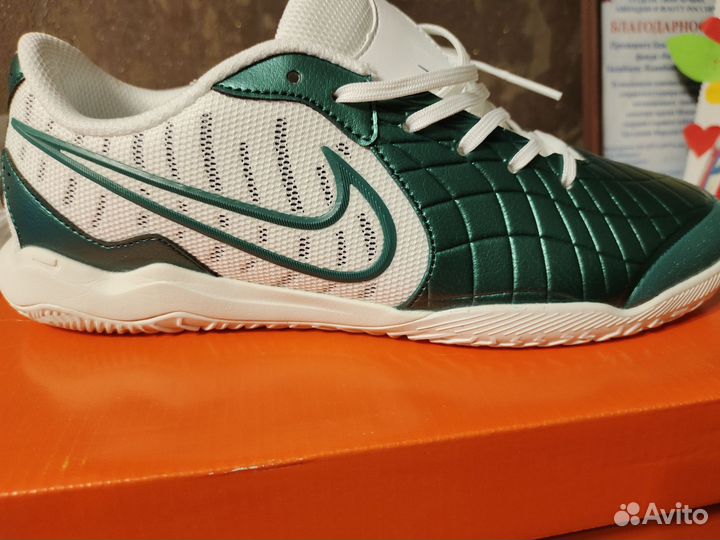 Футзалки nike