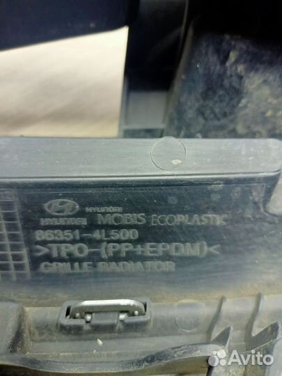 Решетка радиатора Hyundai Solaris 1 2014-2017