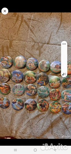 Значки и наклейки