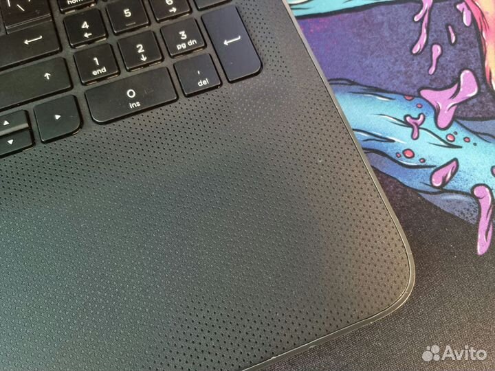 HP 255 AMD E1/4GB/Radeon/320GB