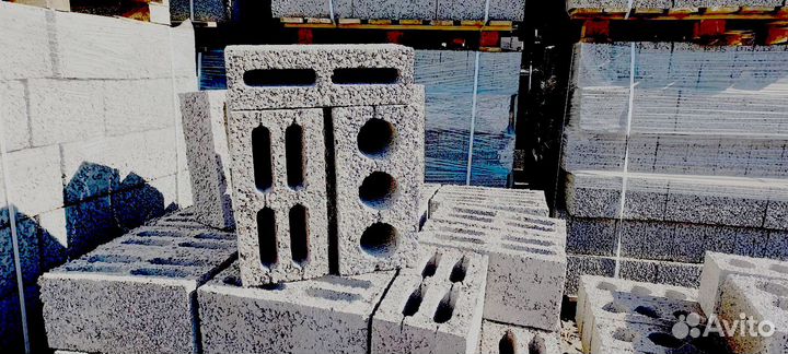 Керамзитный керамзитобетонный блок UJH13494