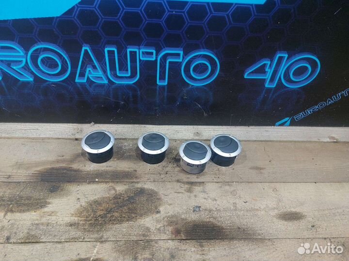 Воздуховоды салона Sandero 1