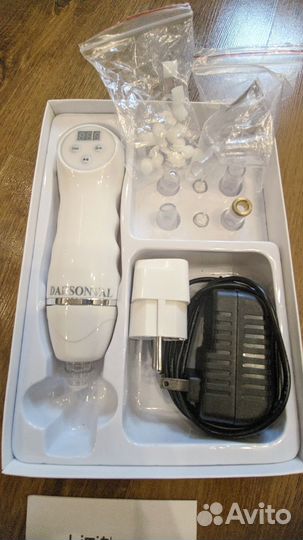 Вакуумный аппарат для чистки лица и пор