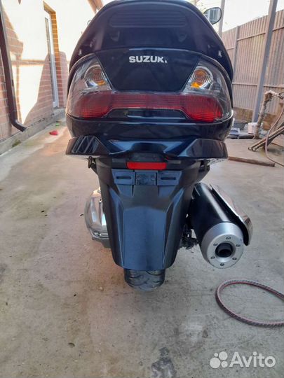 Suzuki SkyWave 250M