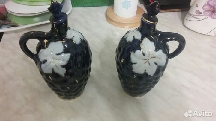 Графинчики фарфоровые