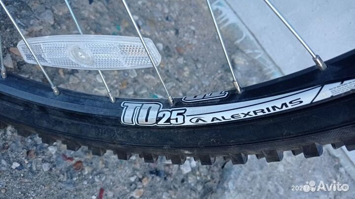 Горный велосипед jamis trail x2 al6061