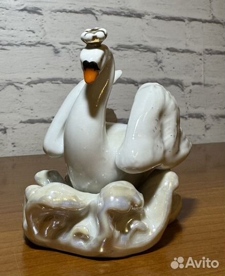 Царевна лебедь