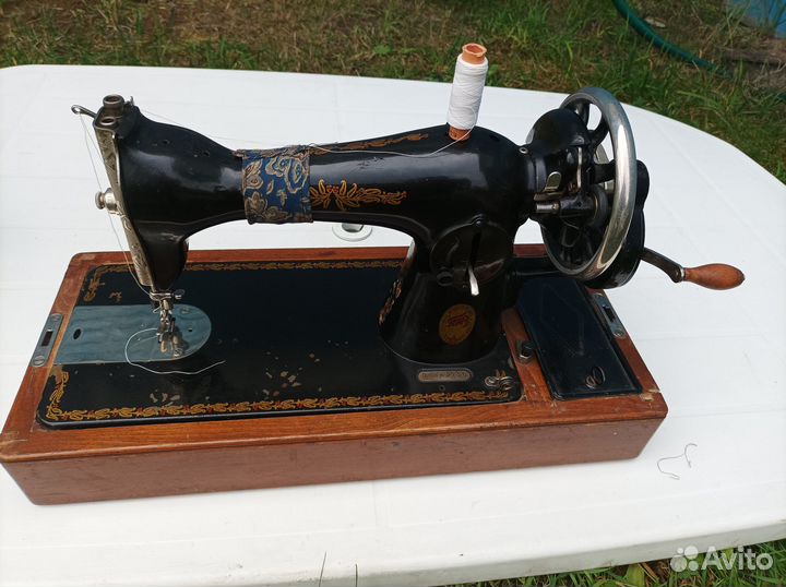 Швейная машинка