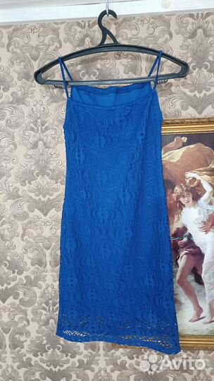 Нарядное женское платье 44