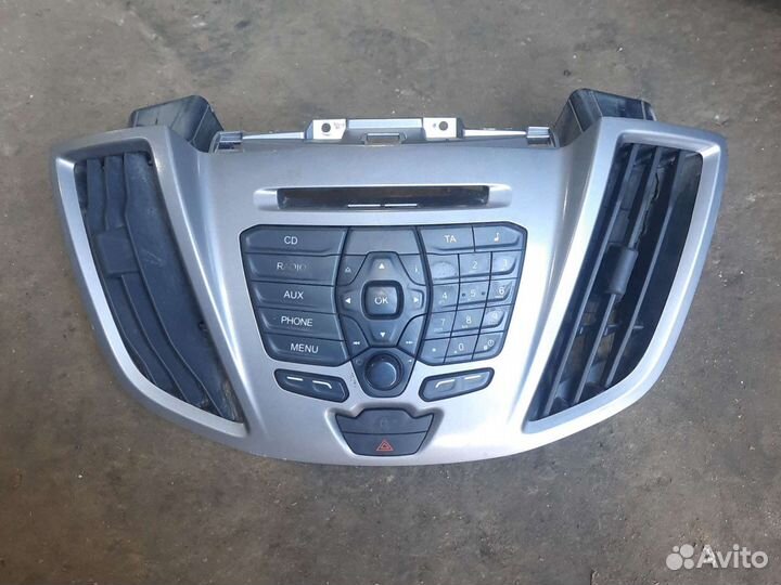 Радио панель на Ford Transit 15-21год