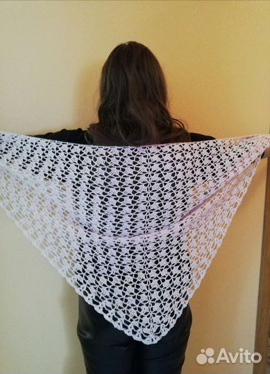 Шаль вязаная (ручная работа)