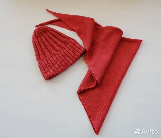 Комплект шапка с косынкой