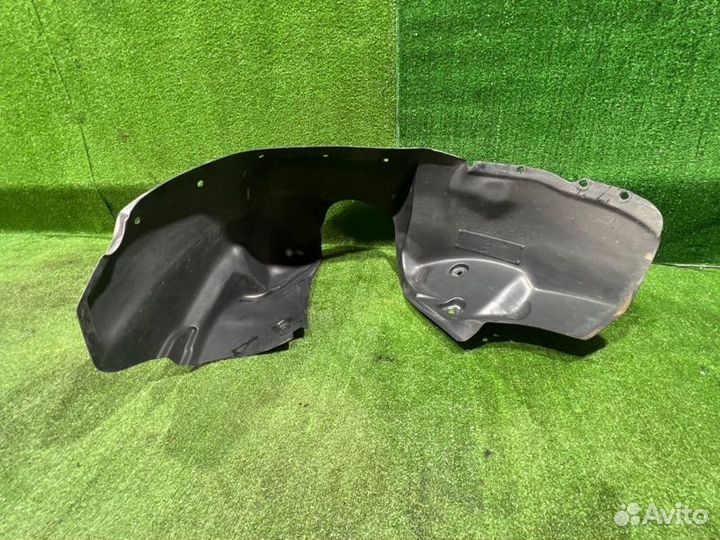 Подкрылок задний левый Renault Duster кроссовер