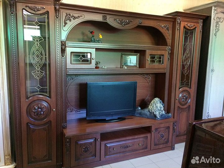 Стенка в гостиную новая со склада