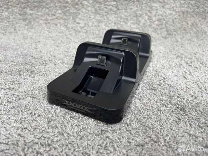 Зарядная станция для геймпадов ps4