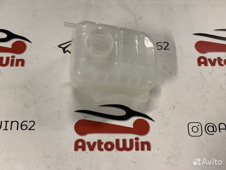 Бачок расширительный Chevrolet Lacetti