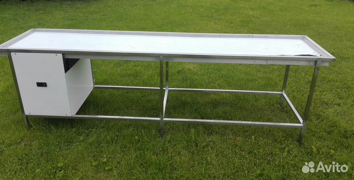 Стол с охлаждаемой поверхностью