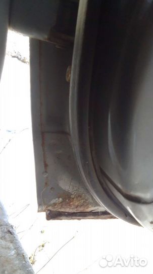 Дверь правая задняя Джили мк