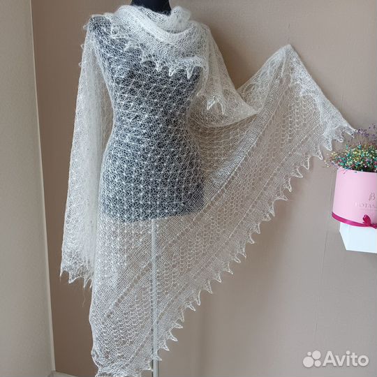 Платок Пуховый новый