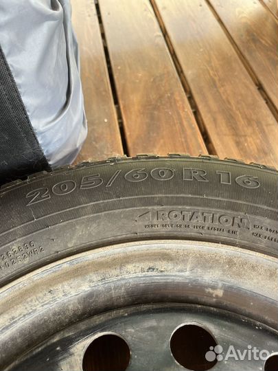 Колеса в сборе Nokian Nordman 8 205/60/16 зим шипы