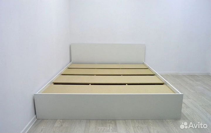 Кровать с матрасом 200х200 Милена белая