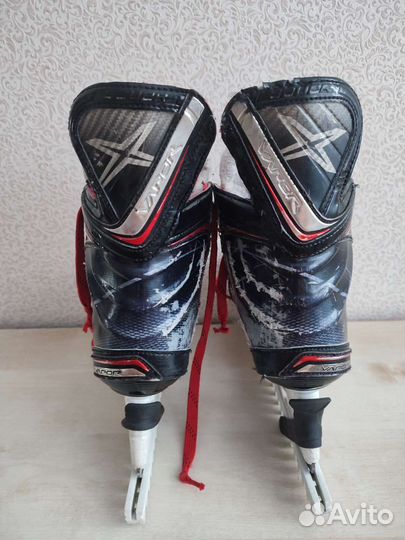 Хоккейные коньки bauer vapor x800