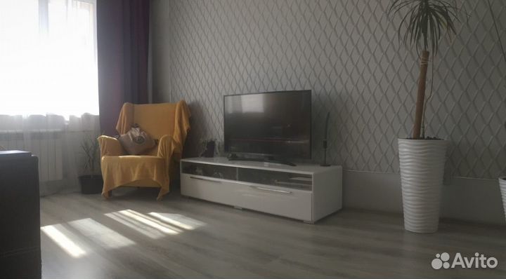 Тумба под телевизор