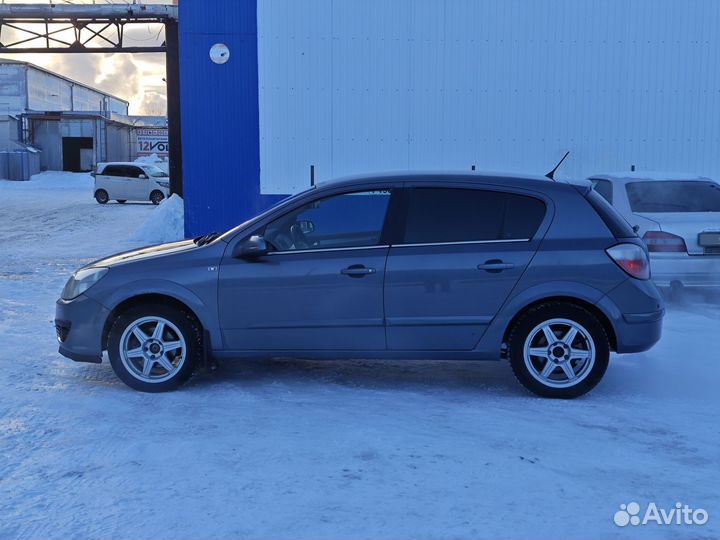 Opel Astra 1.6 МТ, 2006, 277 000 км