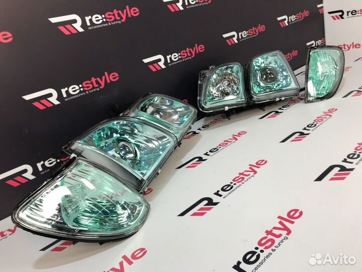 Фары Lexus LX470 Ксенон Зеленые D2258
