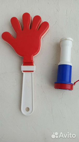 Дудка болельщика и трещетка ладошка болельщика