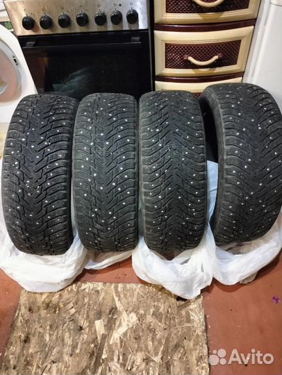 Nokian Tyres Hakkapeliitta 8 205/55 R16 94T